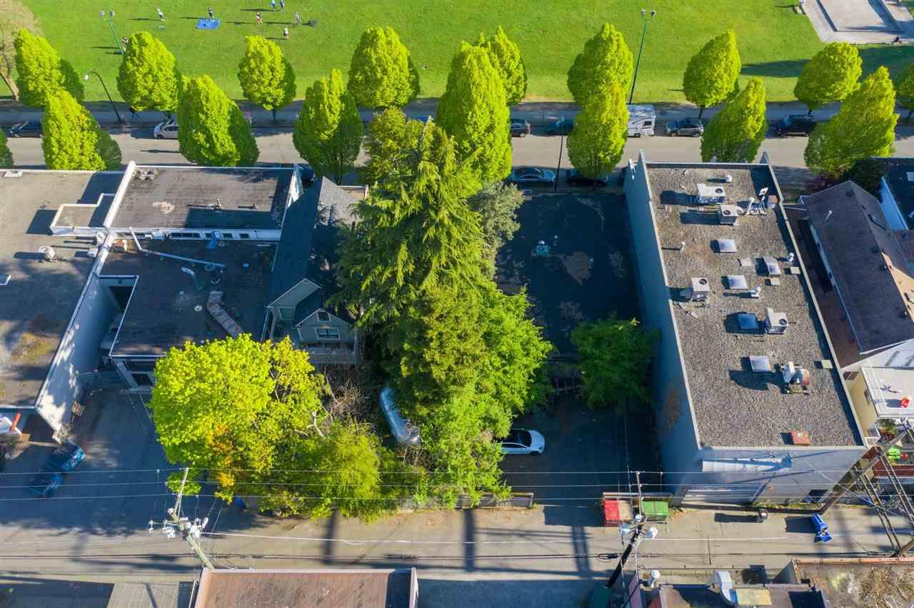 Industrial For Sale 138 - 150 W 8th Avenue, Vancouver, British Columbia