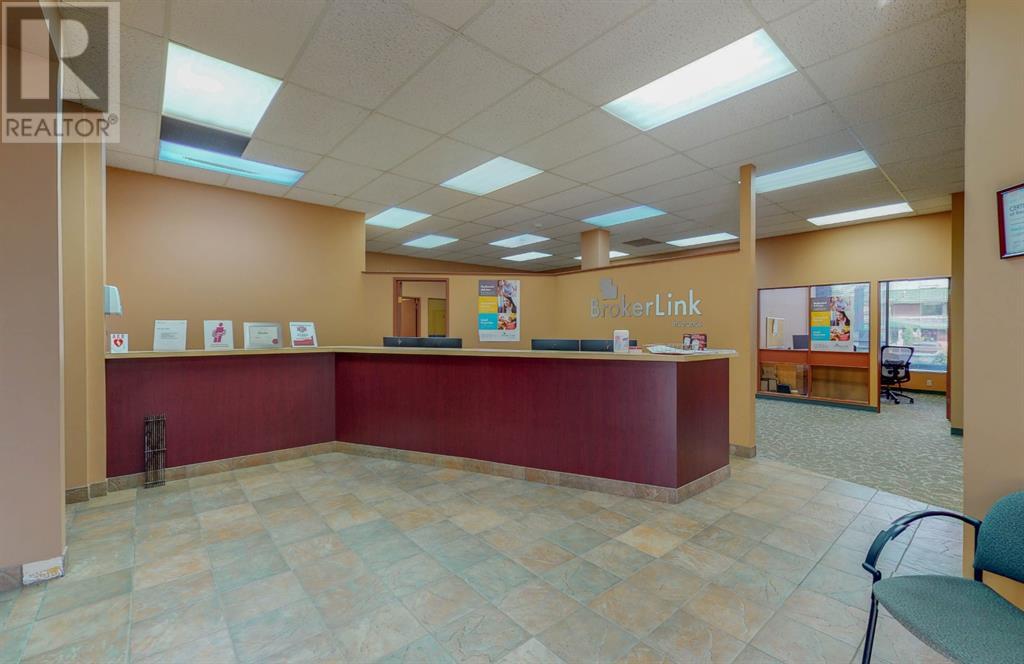 Office For Lease 132 4 Avenue Se, Medicine Hat, Alberta